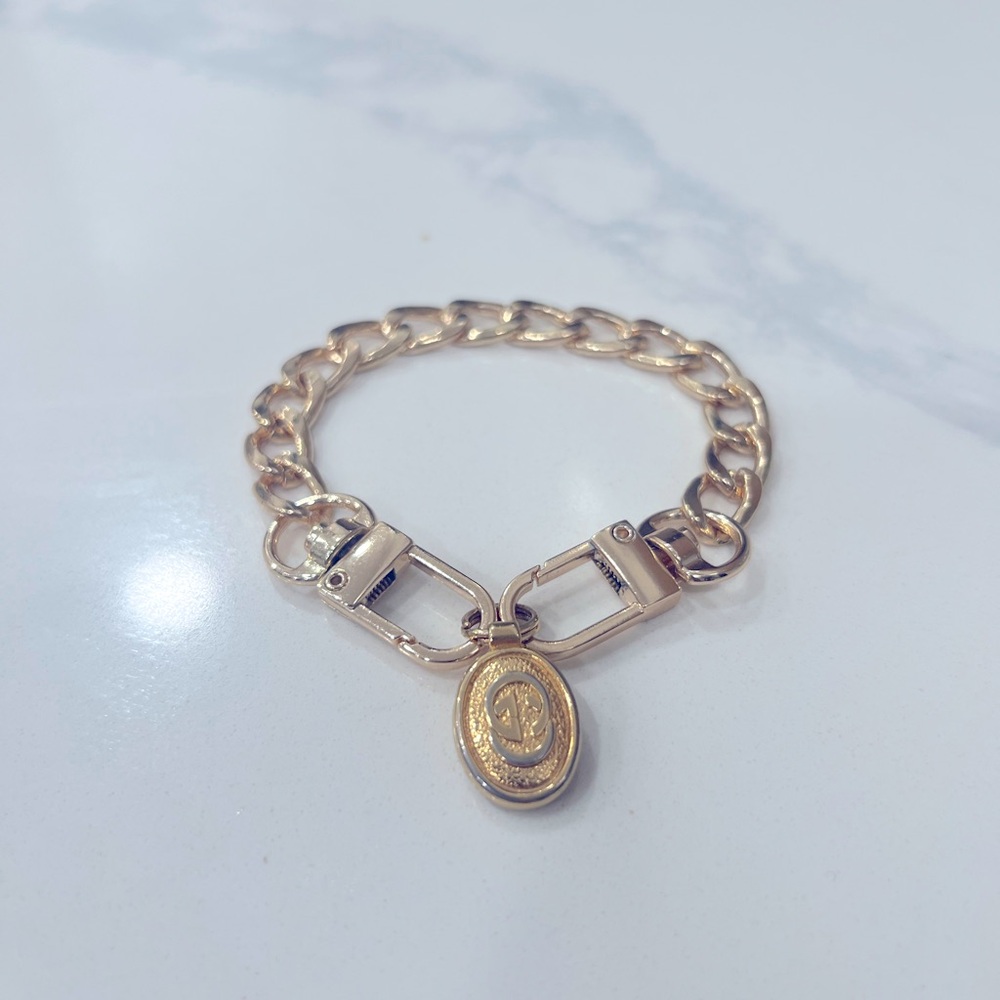 Gucci Authentic Vintage GG Charm Bracelet Golden Color Upcycled